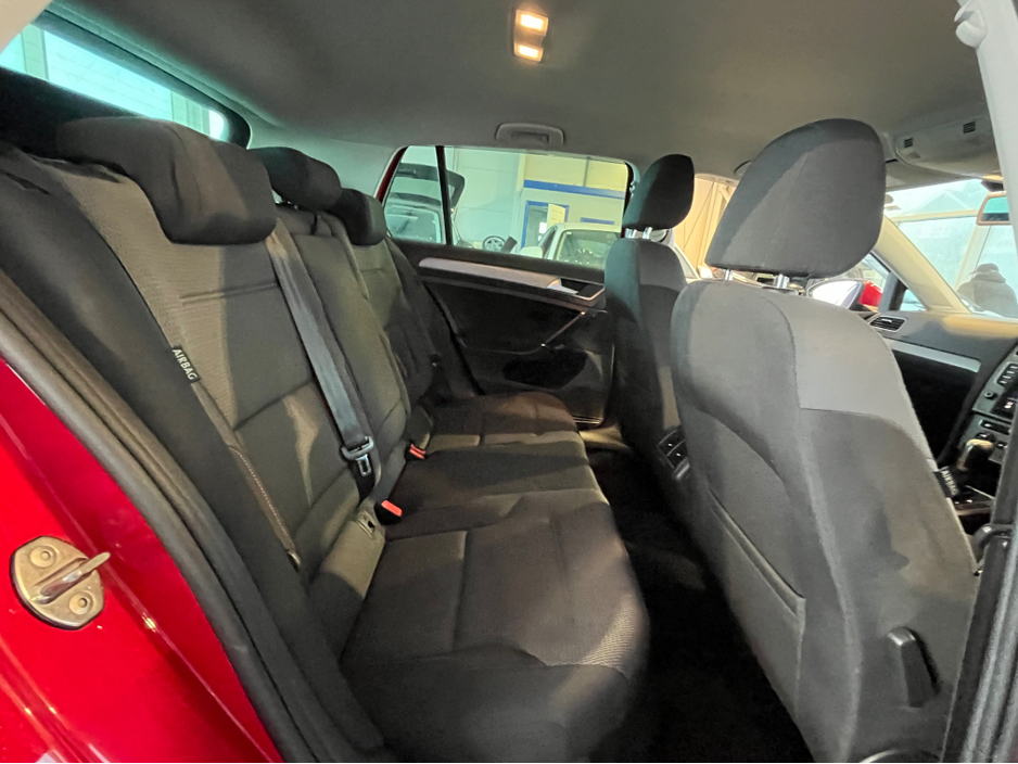 2016 Volkswagen Golf 1.2 Tsi AUTO Dsg  100 bhp €13,950