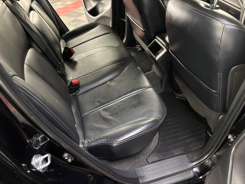 2021 Mitsubishi L200 - image 15