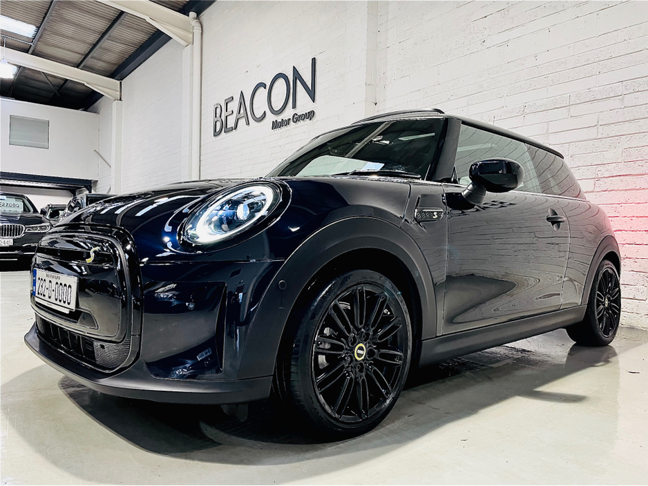 2023 MINI Cooper S - image 5