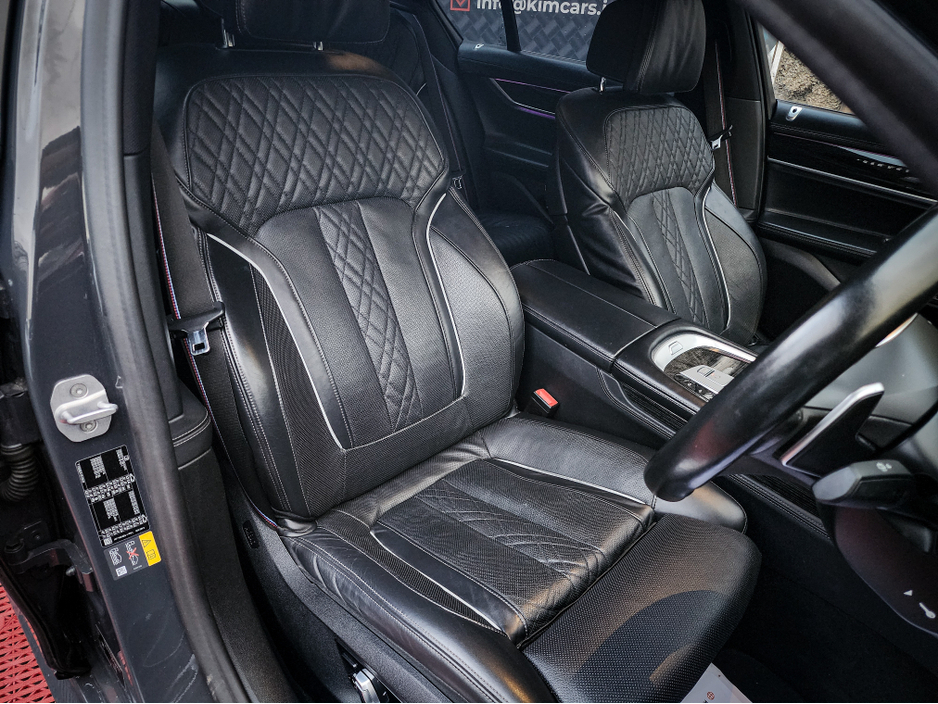 2021 BMW 7 Series M745e plug-in hybrid €49,950