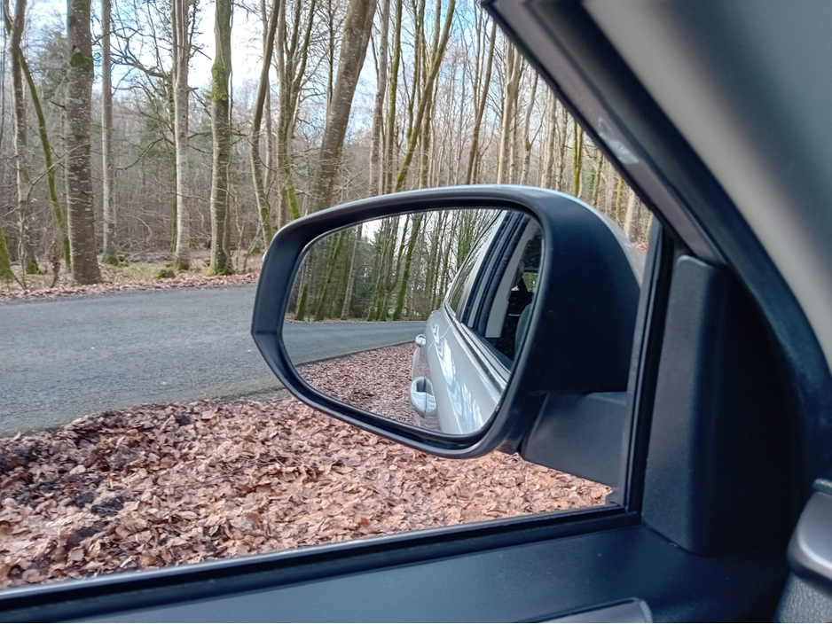 2017 Toyota Rav4 - image 27