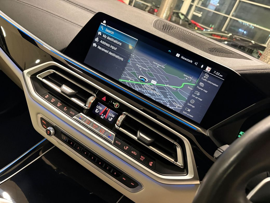 2022 BMW X5 45e M-SPORT HYBRID=TECH/COMFORT/SKY LOUNGE PACKAGES=LOW MILES//FULL BMW SERVICE HISTORY=222 REG=ORIGINAL IRISH SUPPLIED//TAILORED FINANCE PACKAGES AVA €66,995