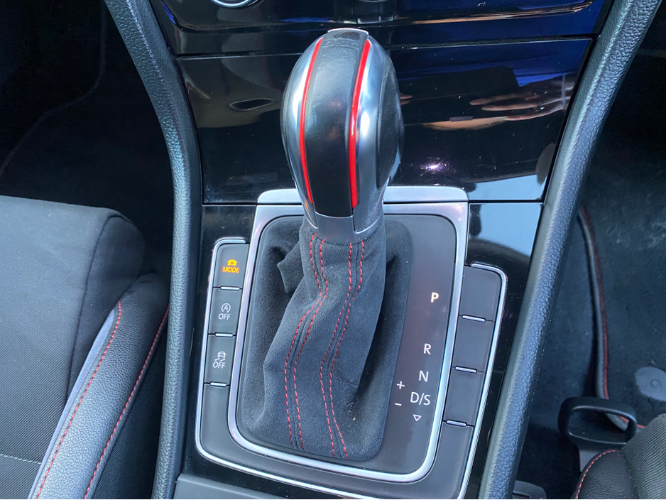 2016 Volkswagen Golf GOLF GTI CLUBSPORT TRACK EDITION 2016 (162) €24,995