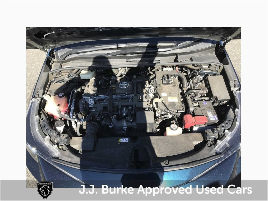 2019 Toyota Corolla - image 18