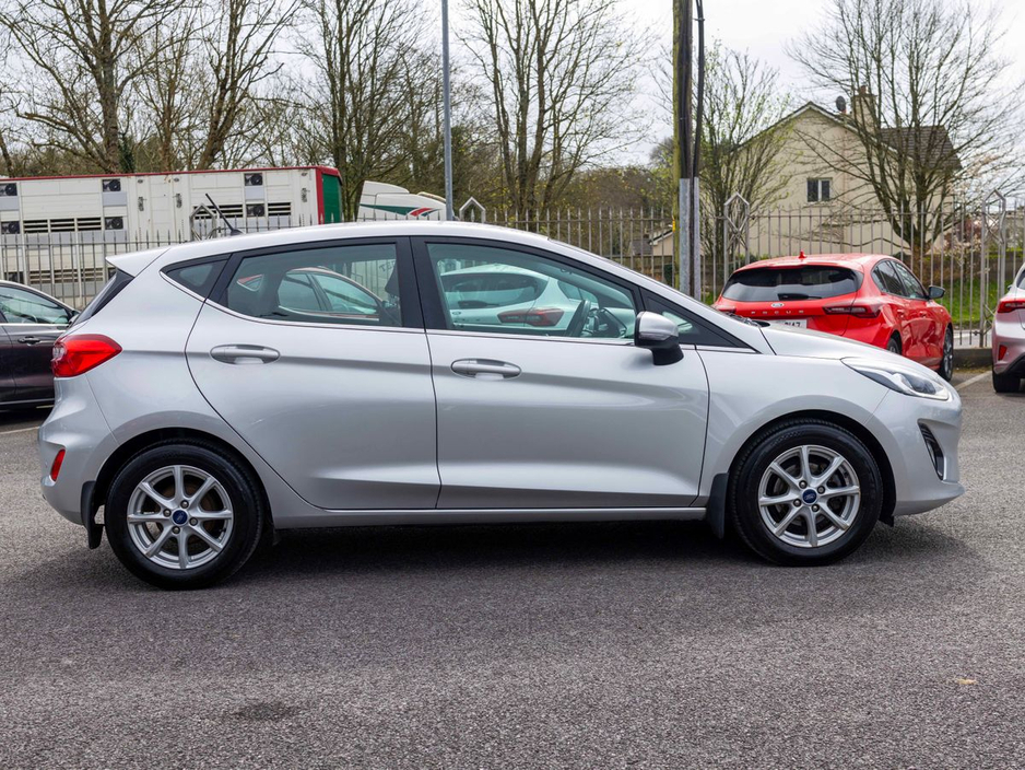 2018 Ford Fiesta - image 14