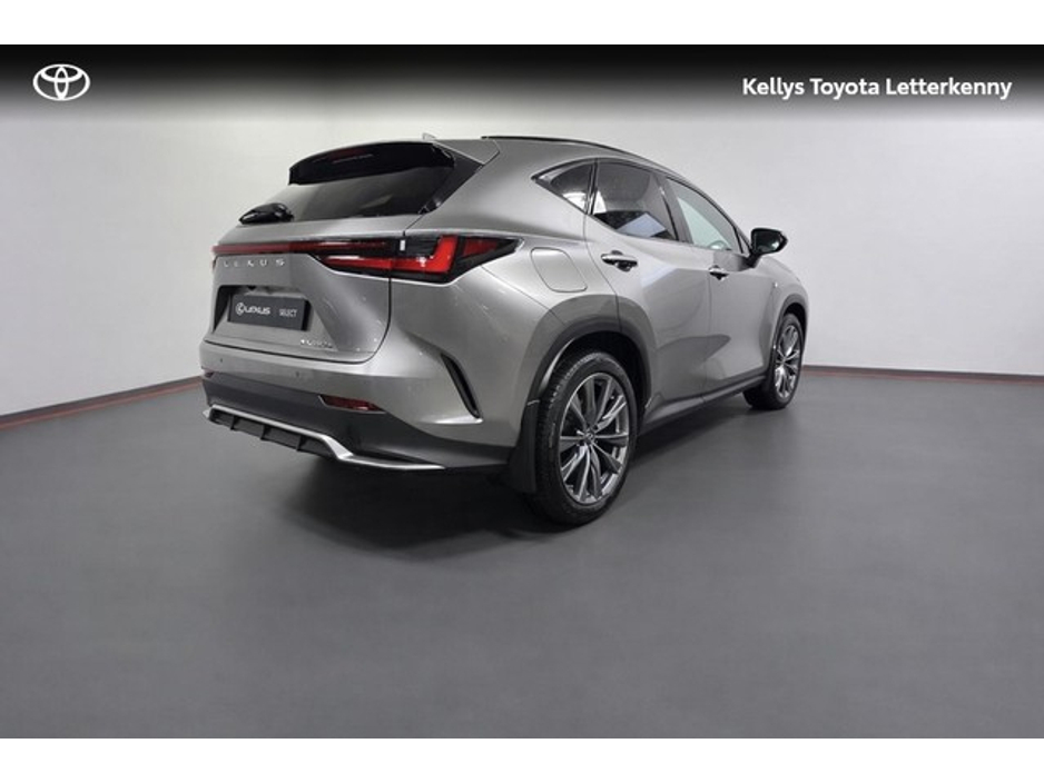 2022 Lexus NX 450 h+ - image 2