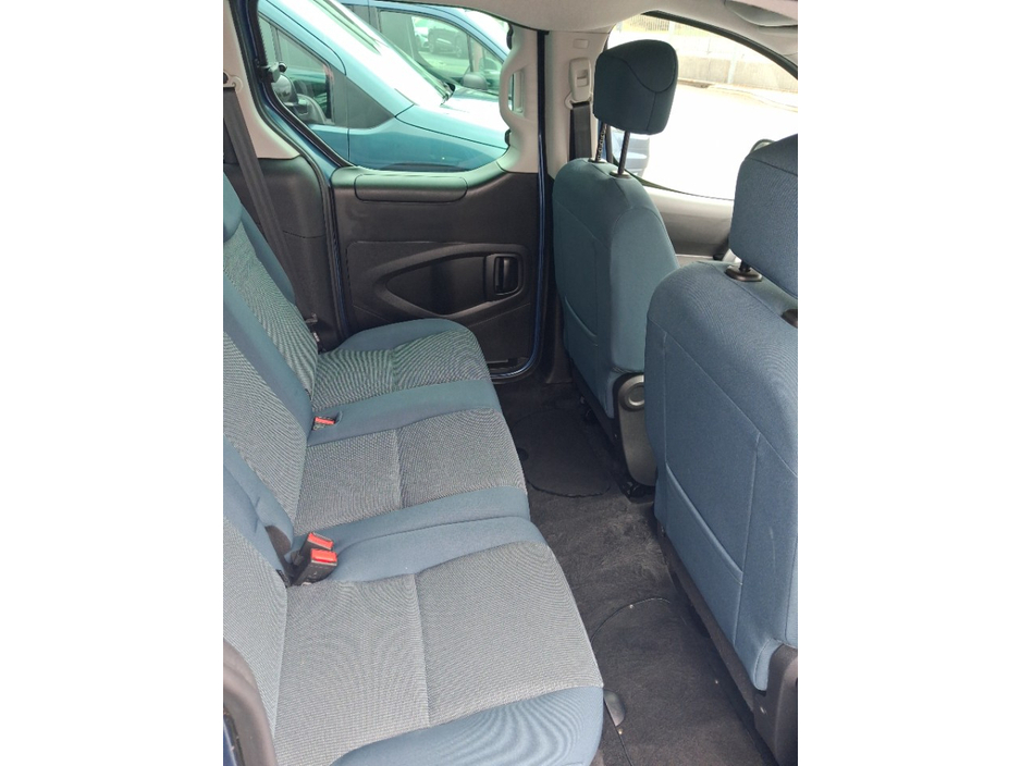 2019 Citroen Berlingo Multispace - image 10