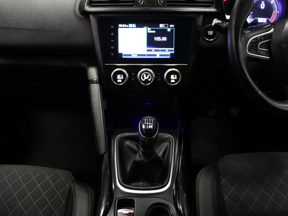 2019 Renault Kadjar - image 19