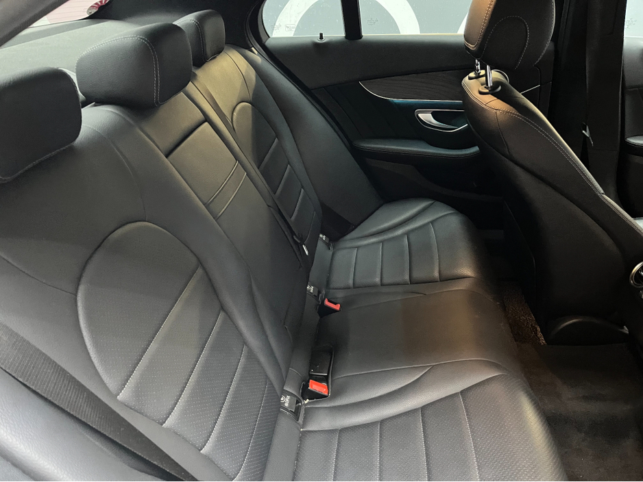 2018 Mercedes-Benz C Class - image 14