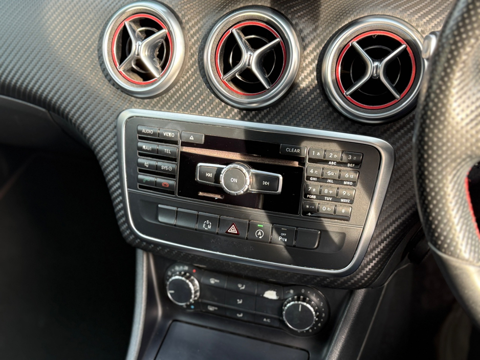 2015 Mercedes-Benz A Class - image 28