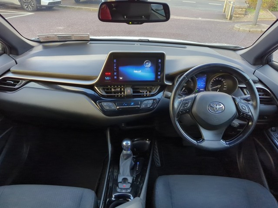 2019 Toyota C-HR  €22,000