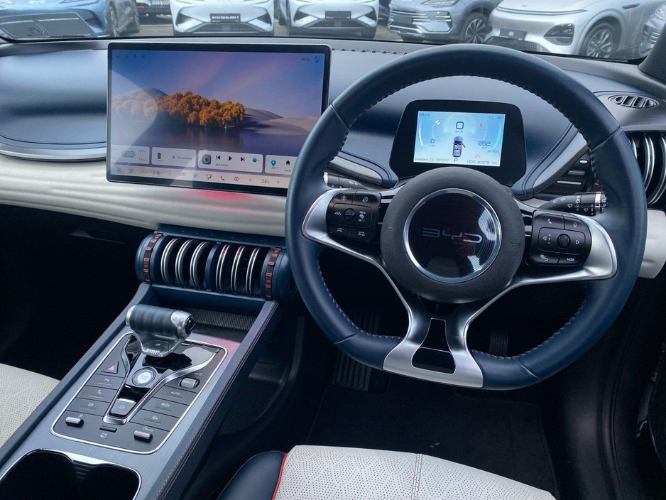 2023 BYD ATTO 3 - image 22