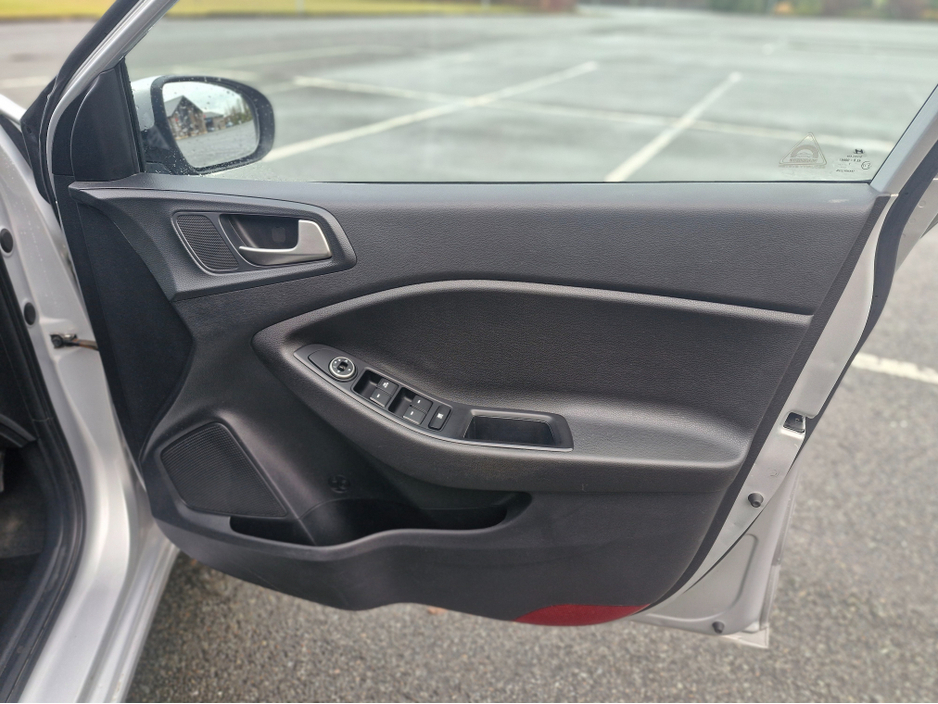 2018 Hyundai i20 DELUXE Finance Available €9,994