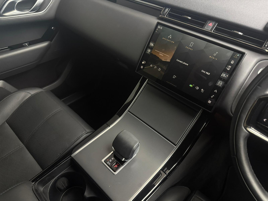 2024 Land Rover Range Rover Velar HSE DYNAMIC P400E €64,990