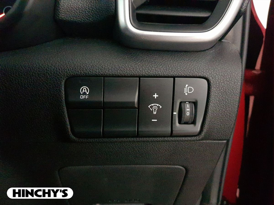 2022 Kia Sportage - image 19