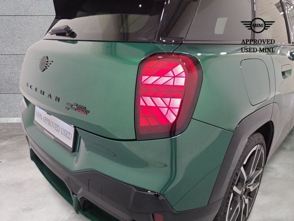 2026 MINI Aceman - image 27