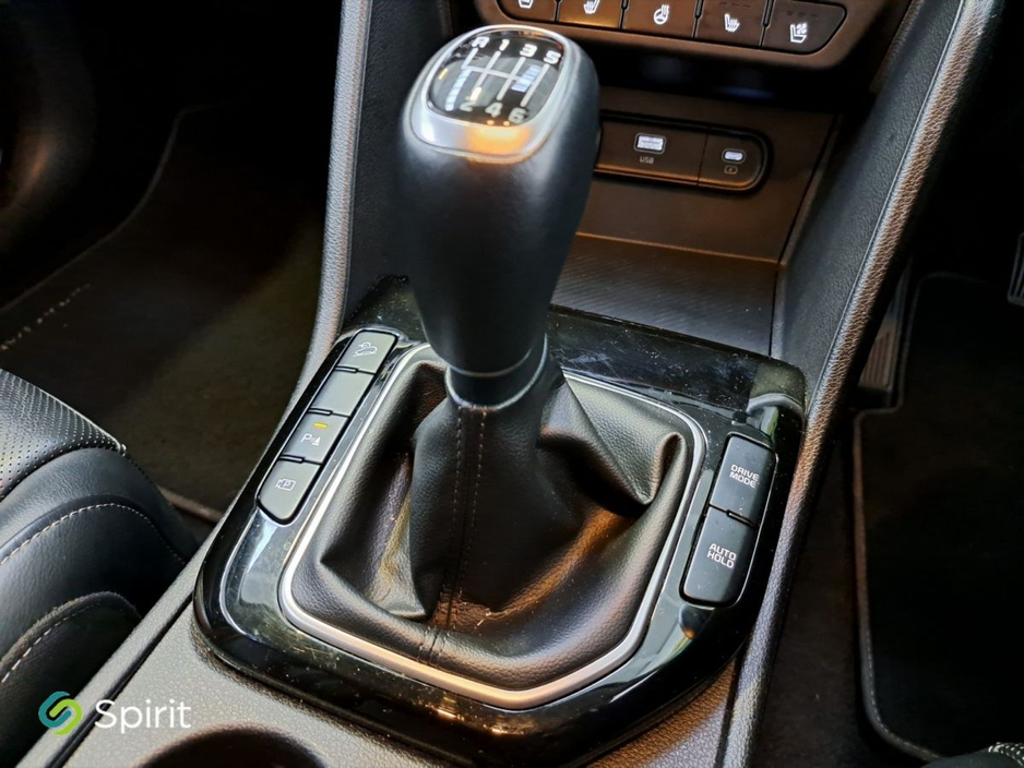 2024 Kia Sportage - image 17