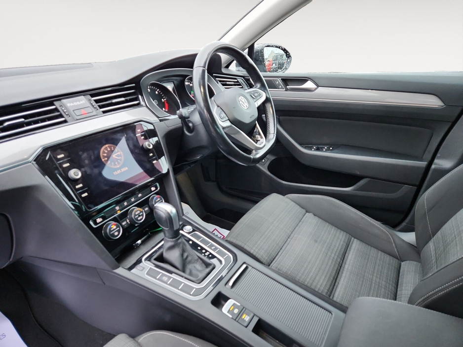 2020 Volkswagen Passat 1.6 TDI 120HP Business DSG €18,900