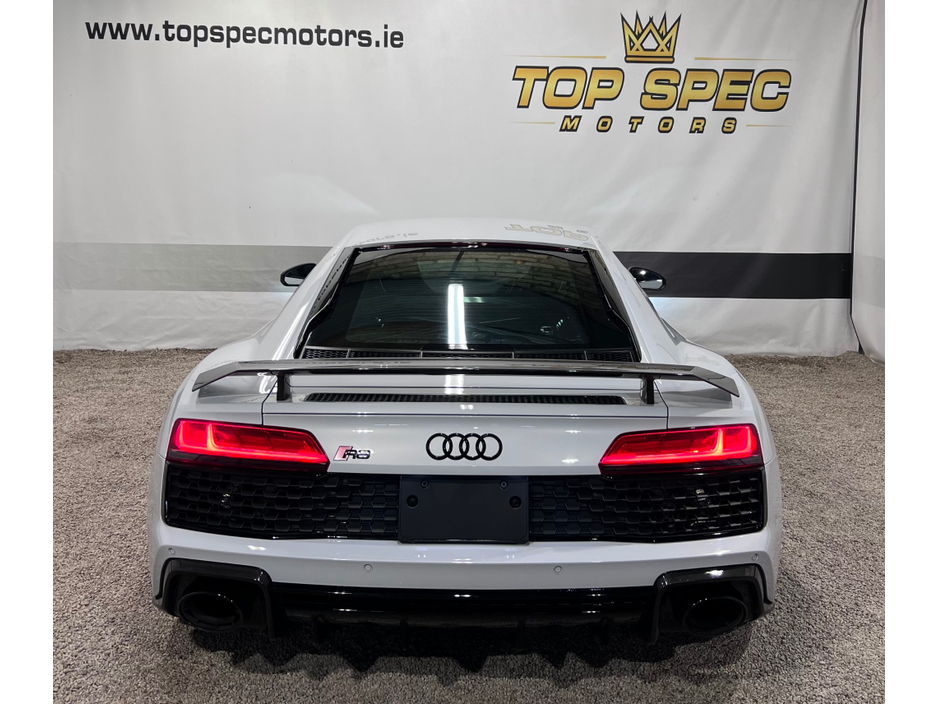 2022 Audi R8 R8 V10 Performance Carbon Edition €1