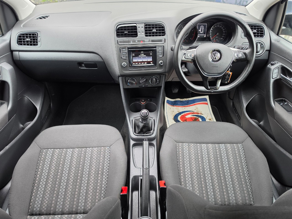 2016 Volkswagen Polo - image 16