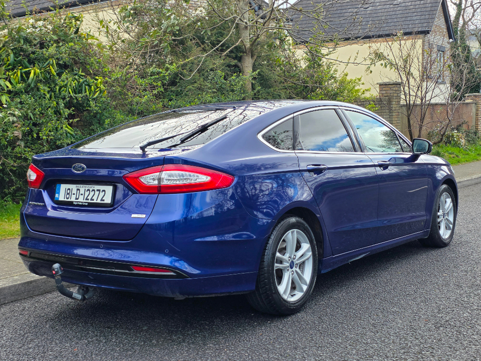 2018 Ford Mondeo - image 3
