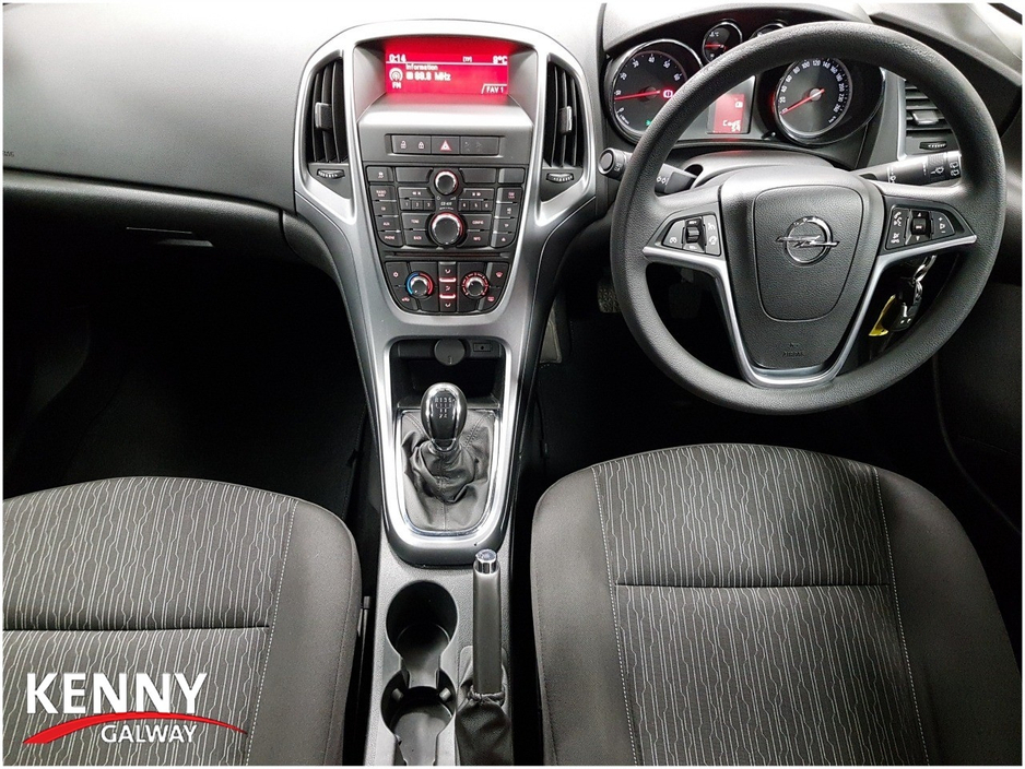 2014 Vauxhall Astra SC 1.4 100PS 5DR €13,993