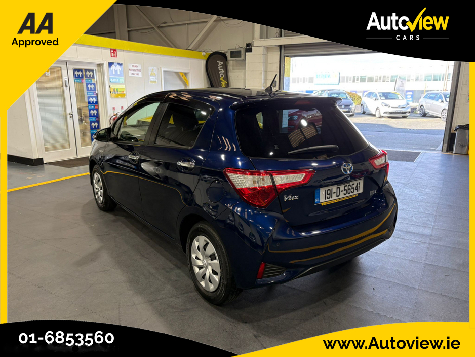 2019 Toyota Yaris - image 7