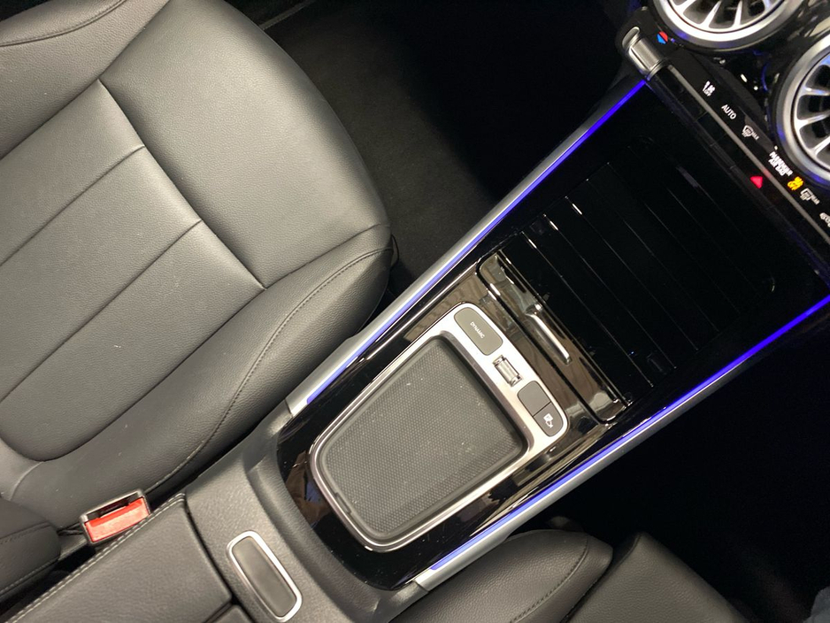 2025 Mercedes-Benz GLB 200 d 4 MATIC Progressive Line + (7)