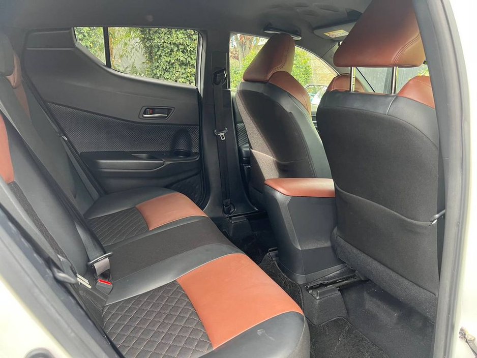 2019 Toyota C-HR - image 8