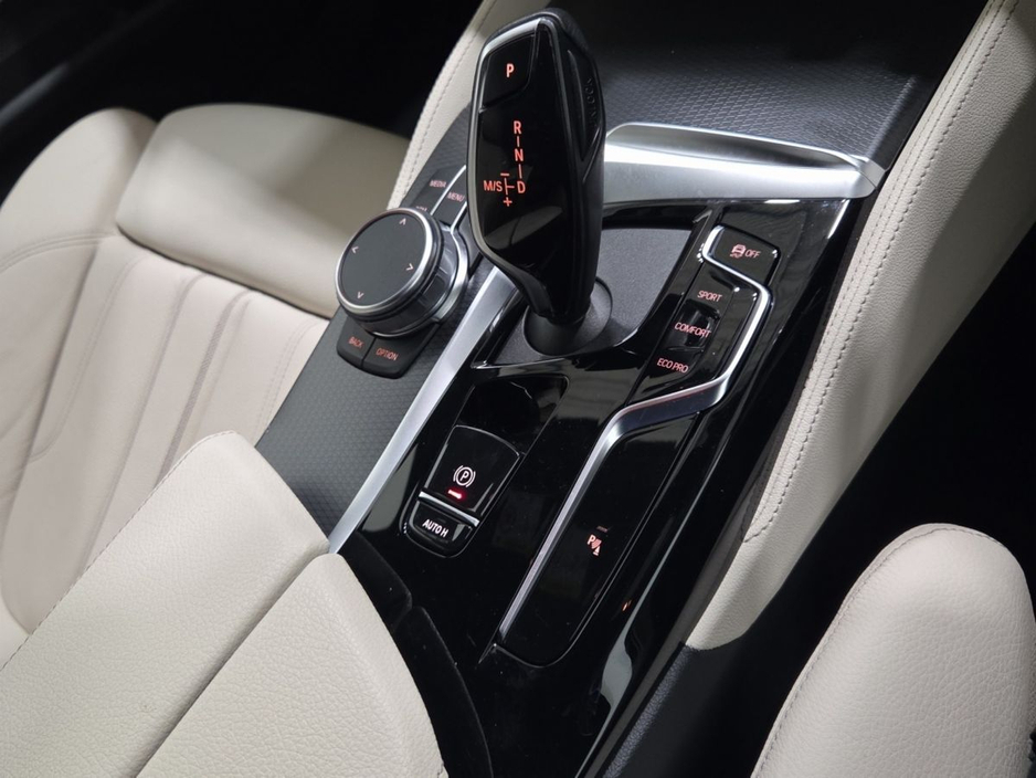 2023 BMW 5 Series 520d M Sport (MHT) 20% €51,950