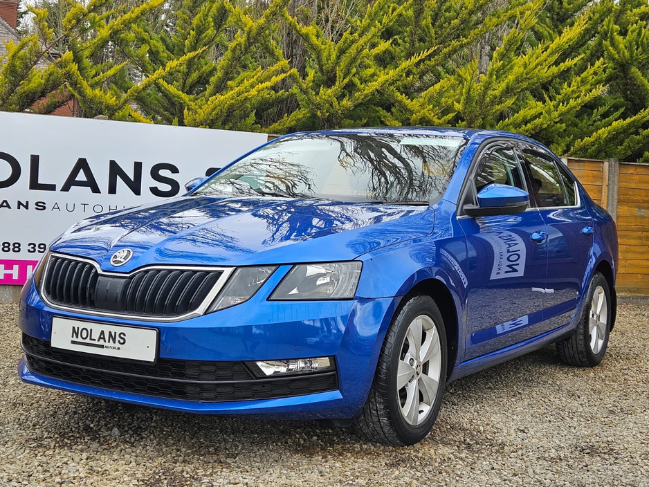 2020 Skoda Octavia - image 9