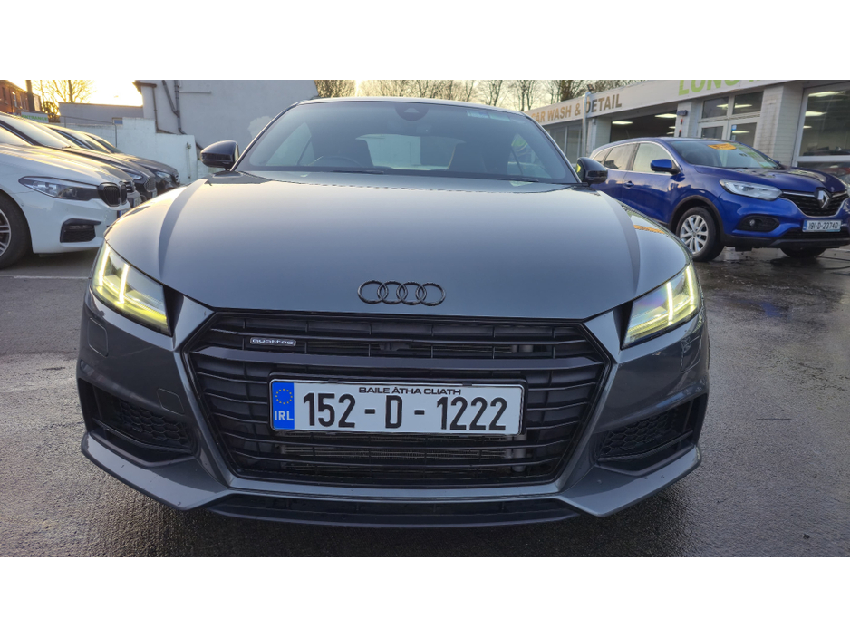 2015 Audi TT - image 2