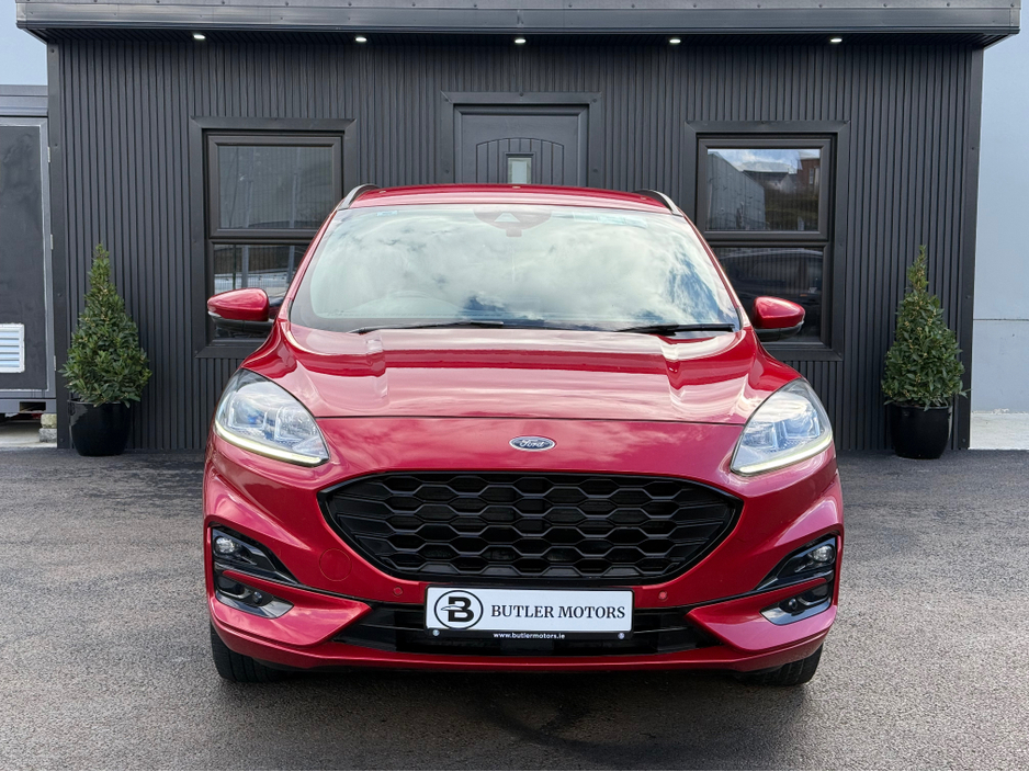 2020 Ford Kuga - image 4