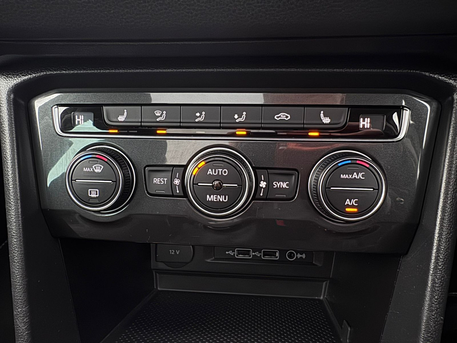 2019 Volkswagen Tiguan - image 26