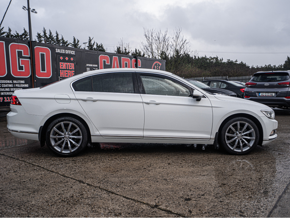 2019 Volkswagen Passat 2019 VW Passat Highline Auto/High spec/1yr warrant €25,888