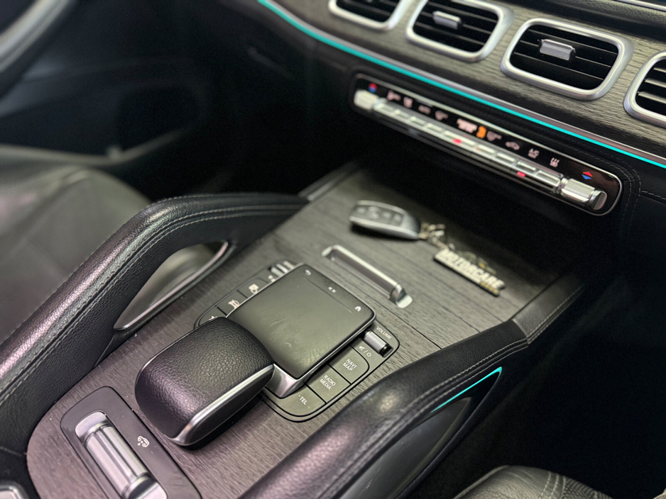 2021 Mercedes-Benz GLE Class - image 38