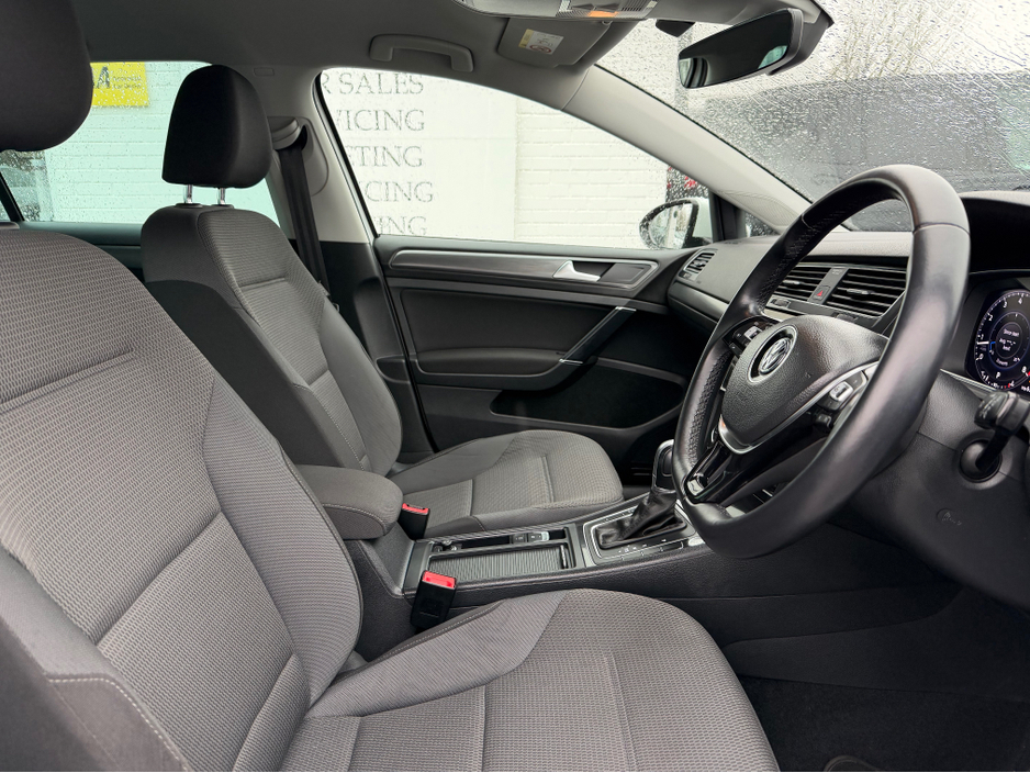 2018 Volkswagen Golf (182) 1.2 TSI COMFORTLINE TECH EDITION €20,950