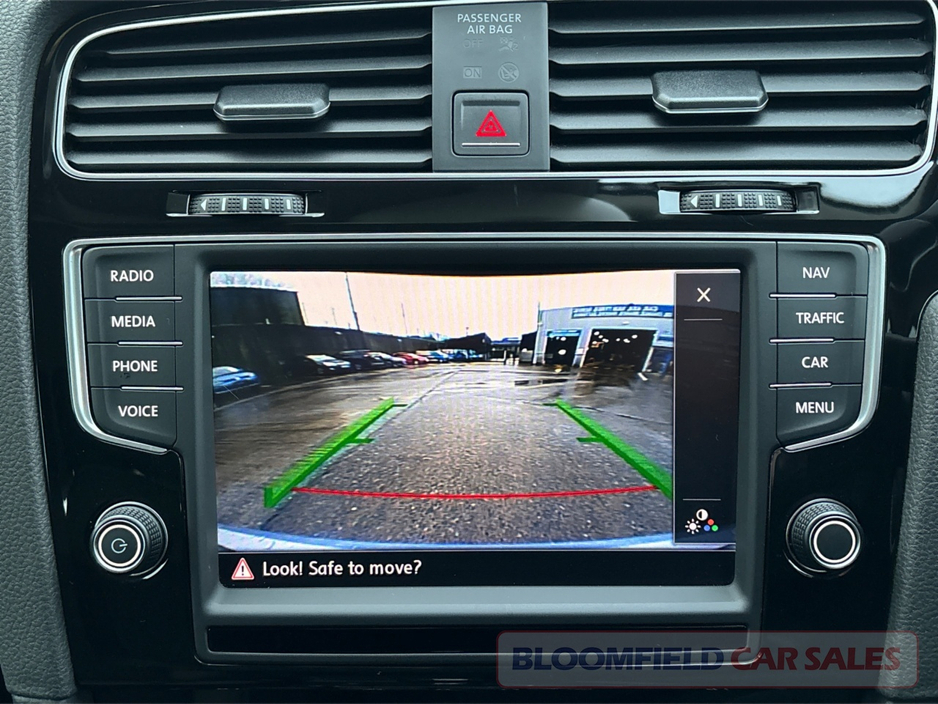 2016 Volkswagen Golf 1.4 HIGHLINE , AUTO // IMMACULATE €14,950