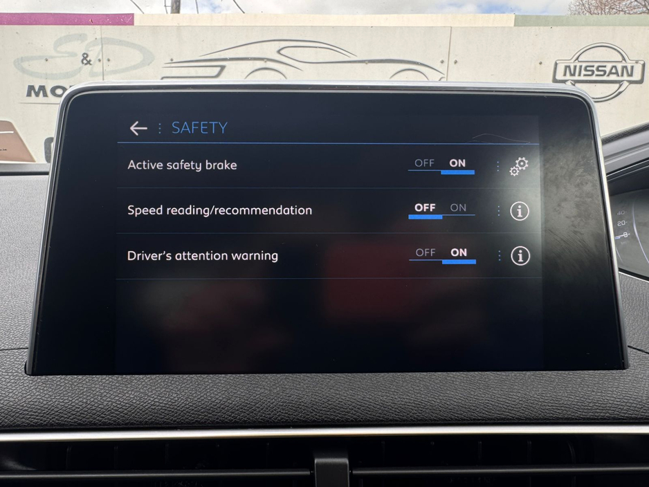 2019 Peugeot 5008 - image 31