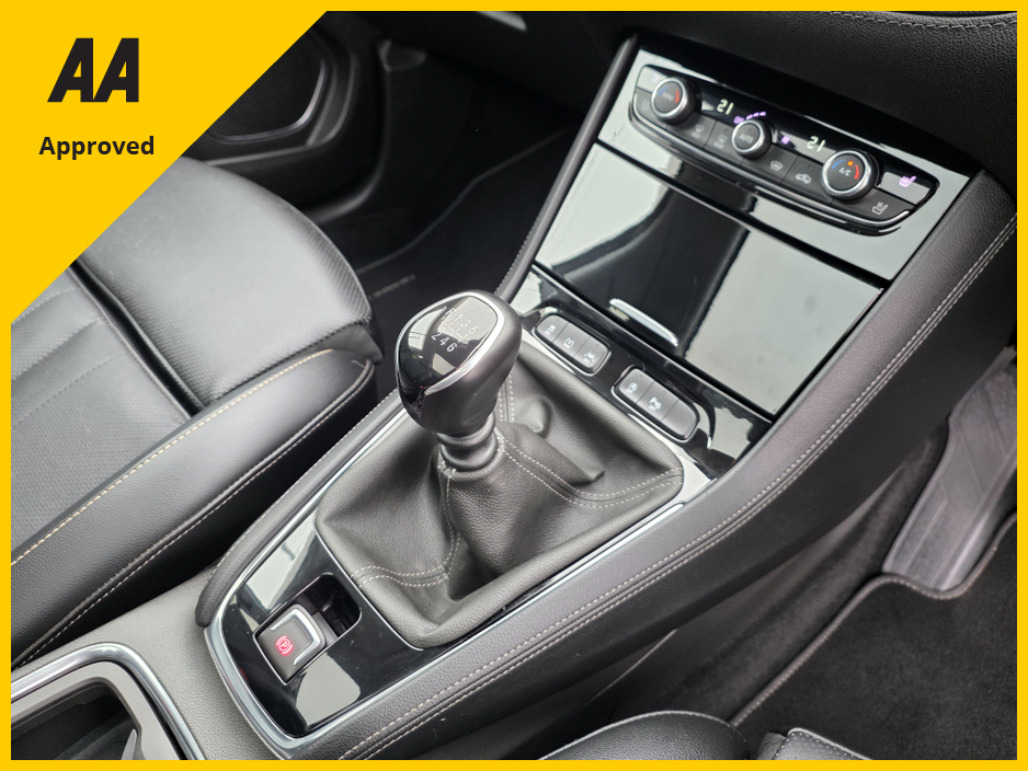 2021 Opel Grandland X - image 18