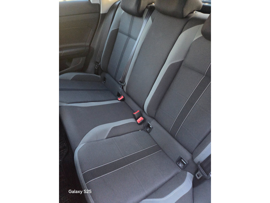 2018 Volkswagen Polo  €15,950