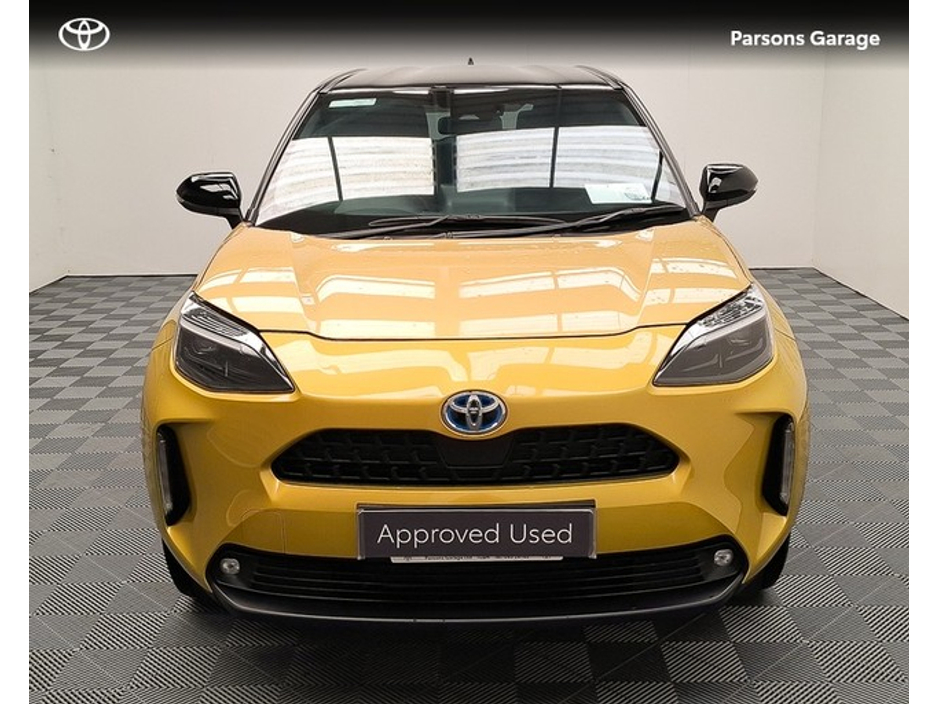 2024 Toyota Yaris Cross CROSS LUNA SPORT 4DR AUTO €30,995