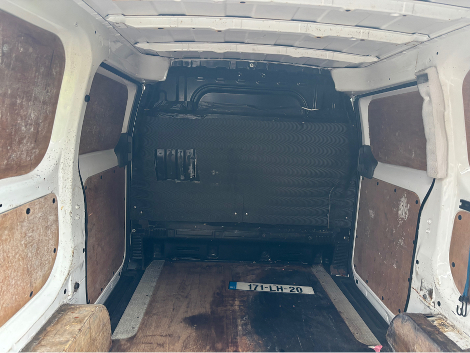 2017 Nissan NV200 1.5 DCI 12 MONTHS WARRANTY €5,900