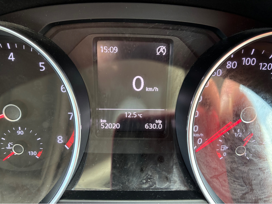 2016 Volkswagen Polo - image 20