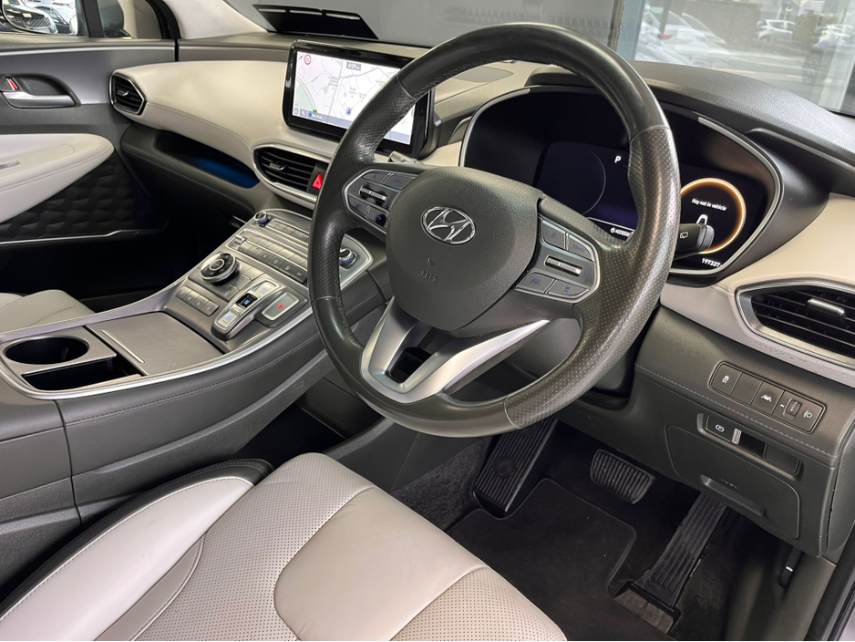 2021 Hyundai Santa Fe - image 13