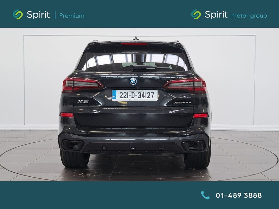 2022 BMW X5 - image 7