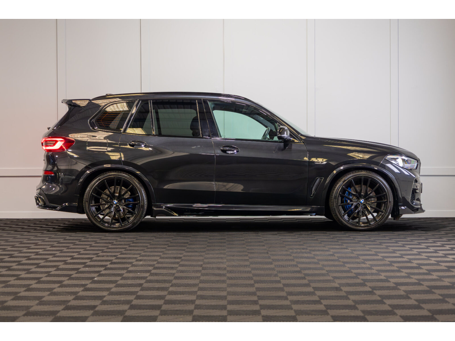2022 BMW X5 xDrive45e M Sport €62,950