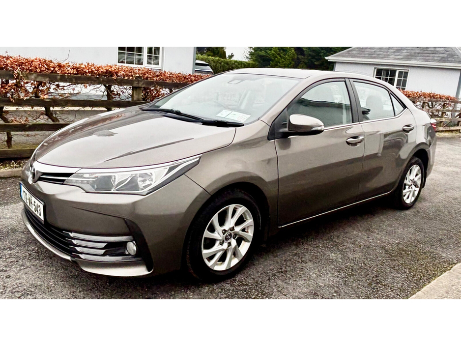 2017 Toyota Corolla D-4D 90 (1.4) Luna €11,995
