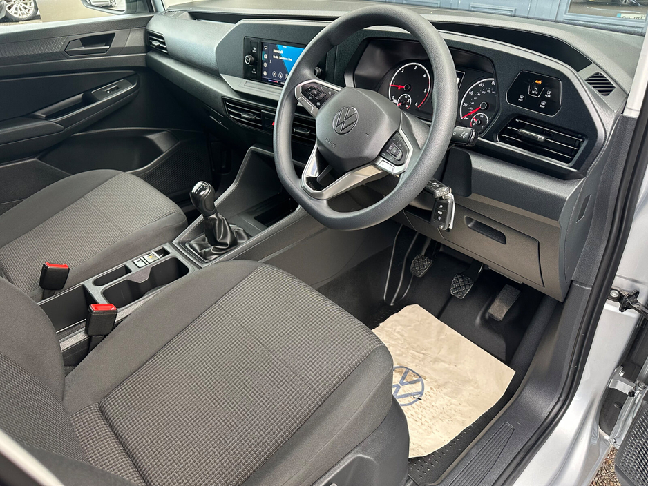 2022 Volkswagen Caddy  €18,950