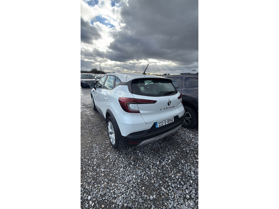 2022 Renault Captur 1.0 TCe 90 DFull Play €16,995
